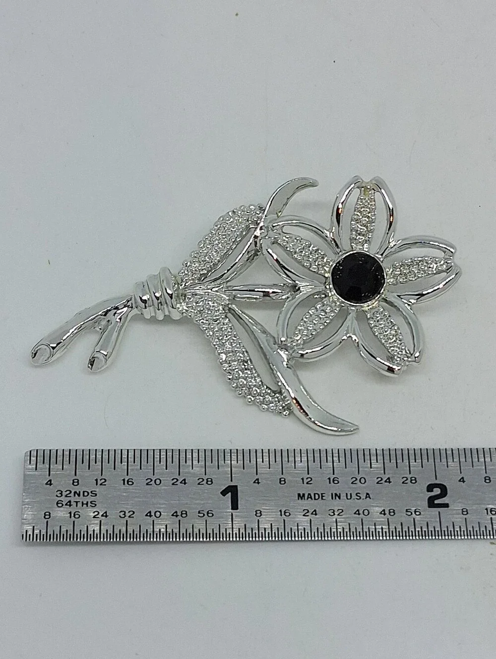 * Vintage Sarah Coventry Black Beauty Brooch & Clip On Earring Set Original Box